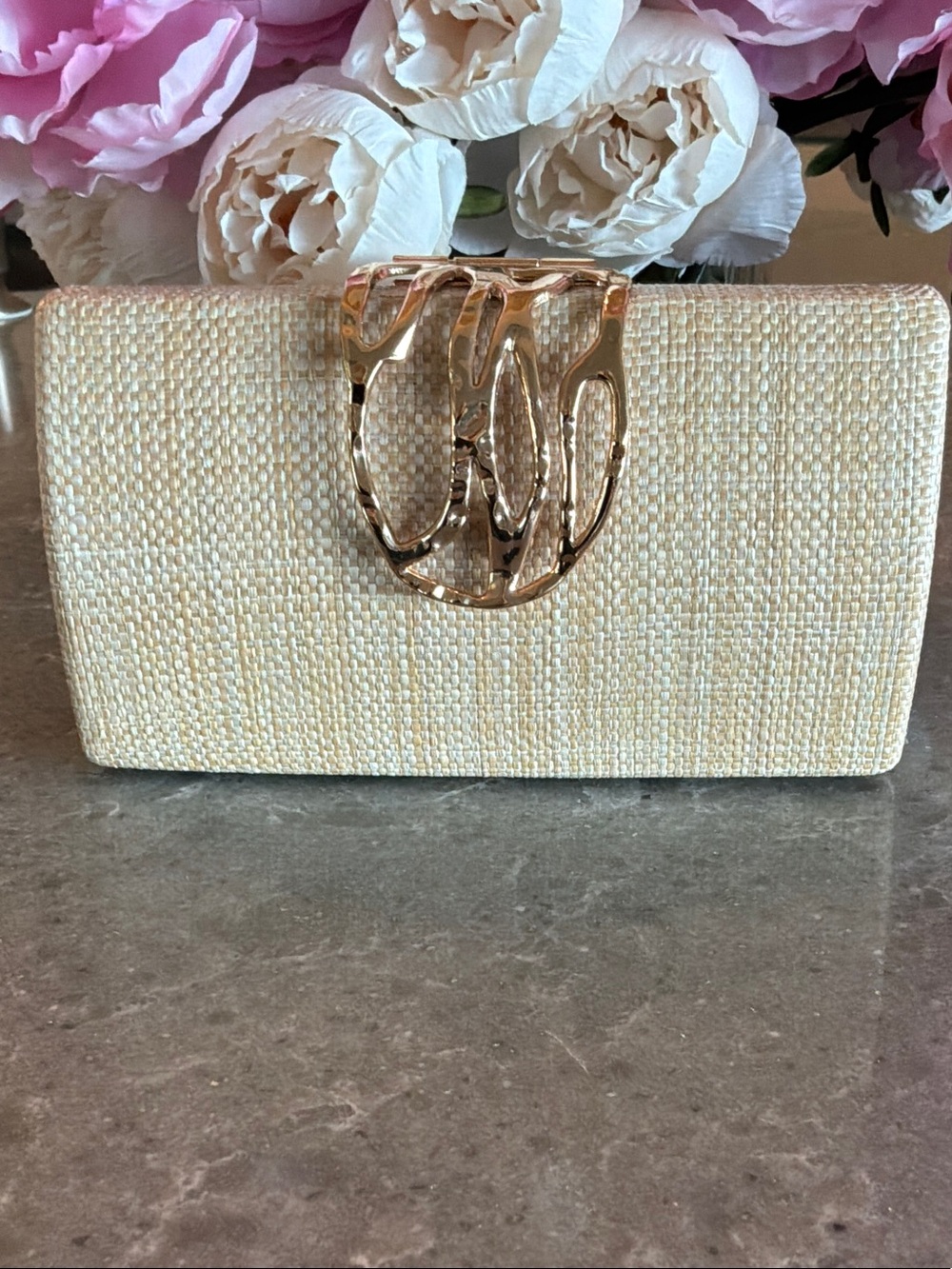 Elegant Cream Woven Clutch with Gold Accent